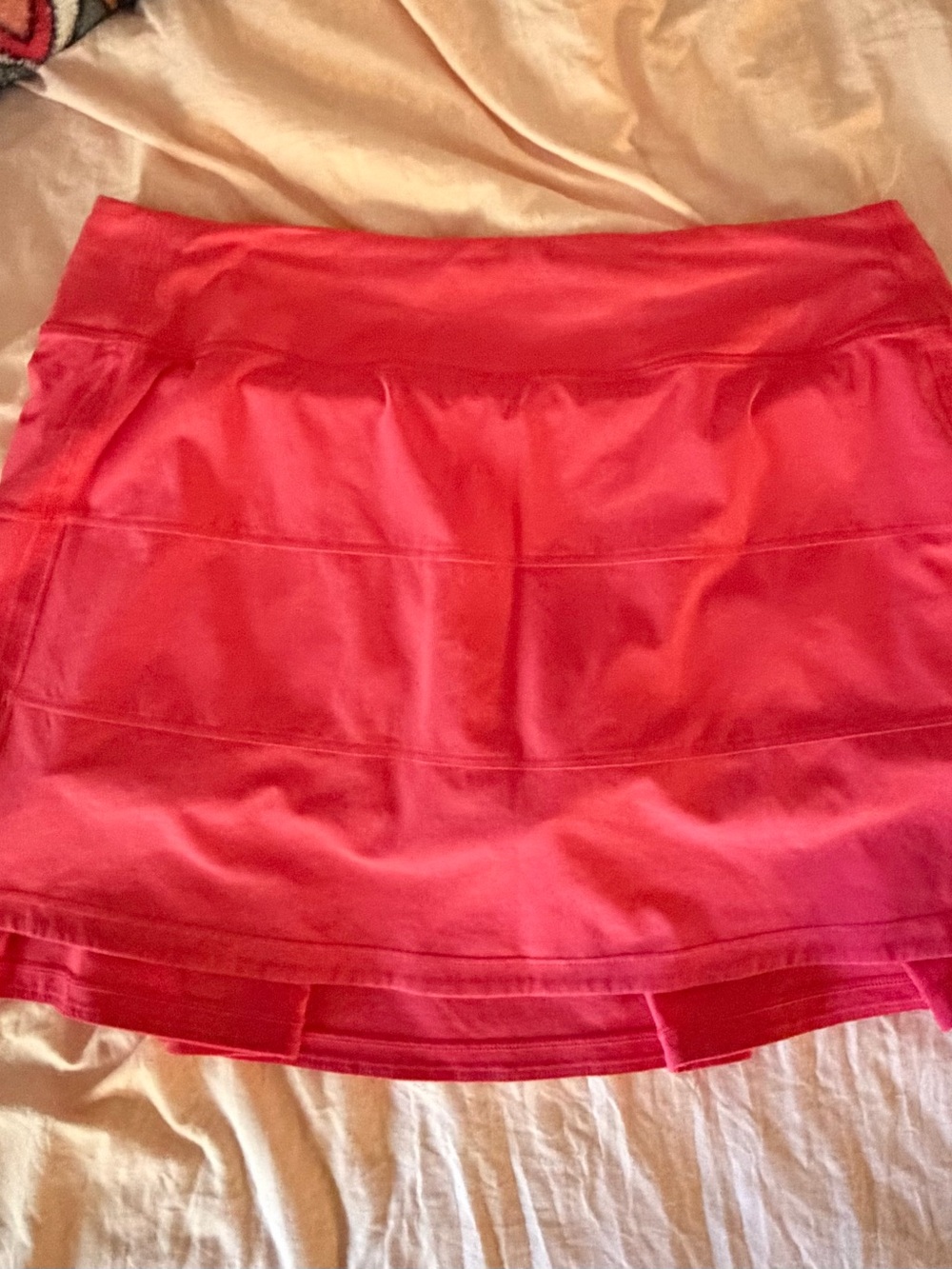 Lululemon pace rival skirt